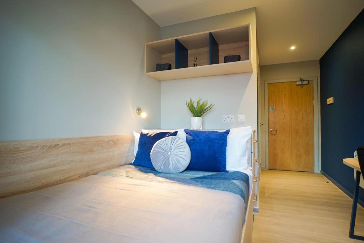 Appartement Bright Modern And Private Bedrooms With Shared Kitchen At Straits Meadow Near Centre Édimbourg